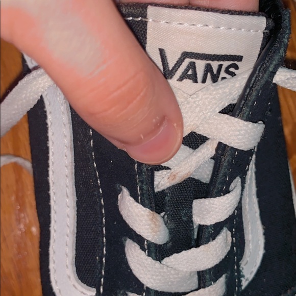 Shoes - Picture 2 of 6